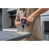 Bosch Professional Akku-Bohrschrauber GSR 12V-32 Professional, 12Volt blau/schwarz, Li-Ionen Akku 2,0Ah + 4,0Ah, 40-teiliges Zubehör-Set, L-BOXX