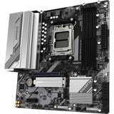 GIGABYTE B650M GAMING PLUS WIFI, Mainboard schwarz/silber